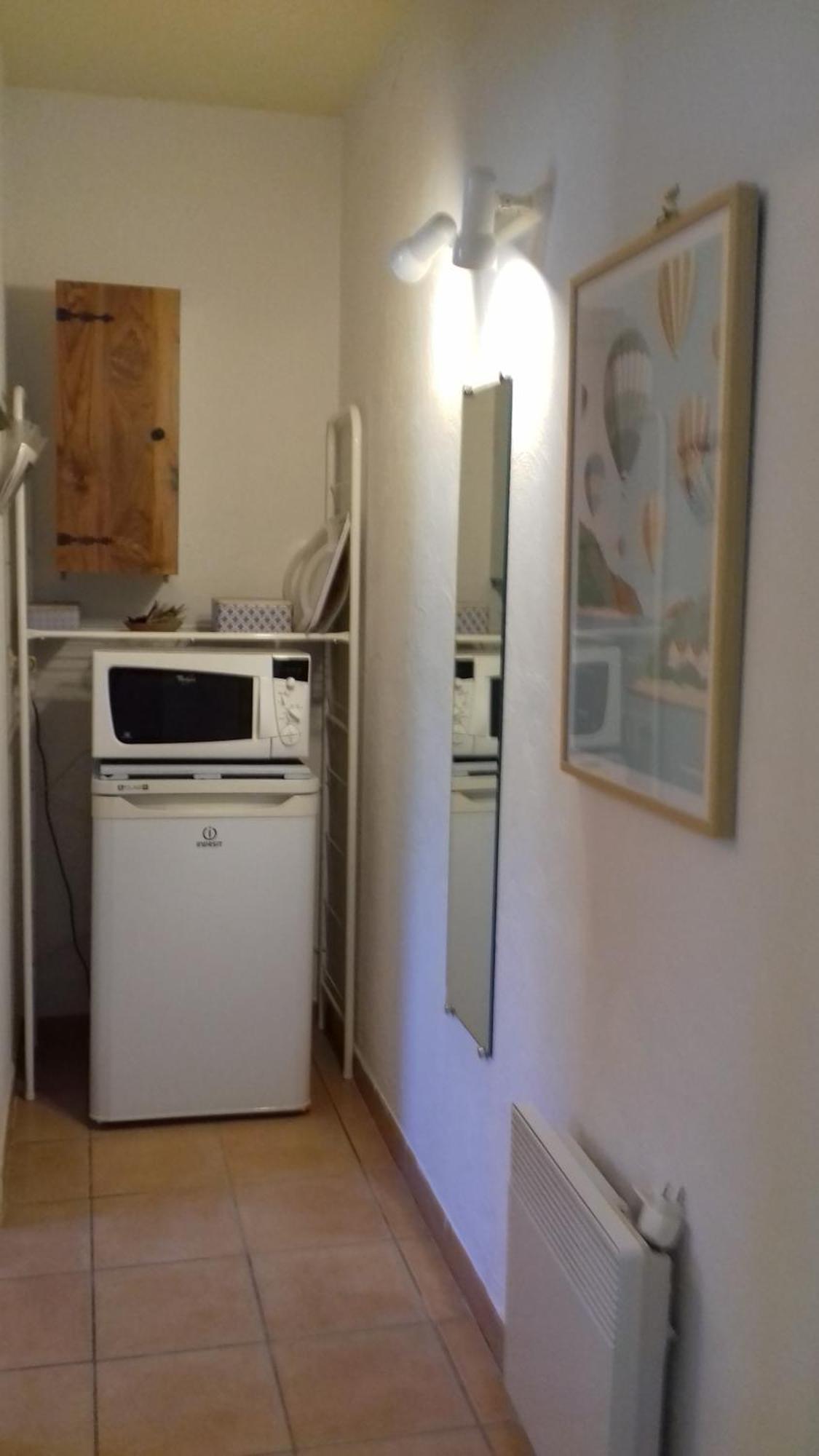 Les Chardons Bleus Bed & Breakfast Lorgues Bagian luar foto